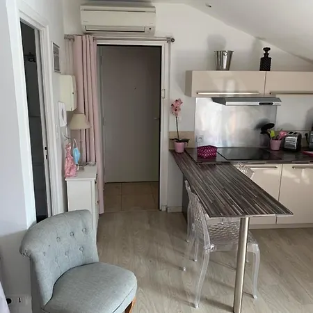 Apartment Studio Diamant 2 Plein Centre Ajaccio (Corsica)